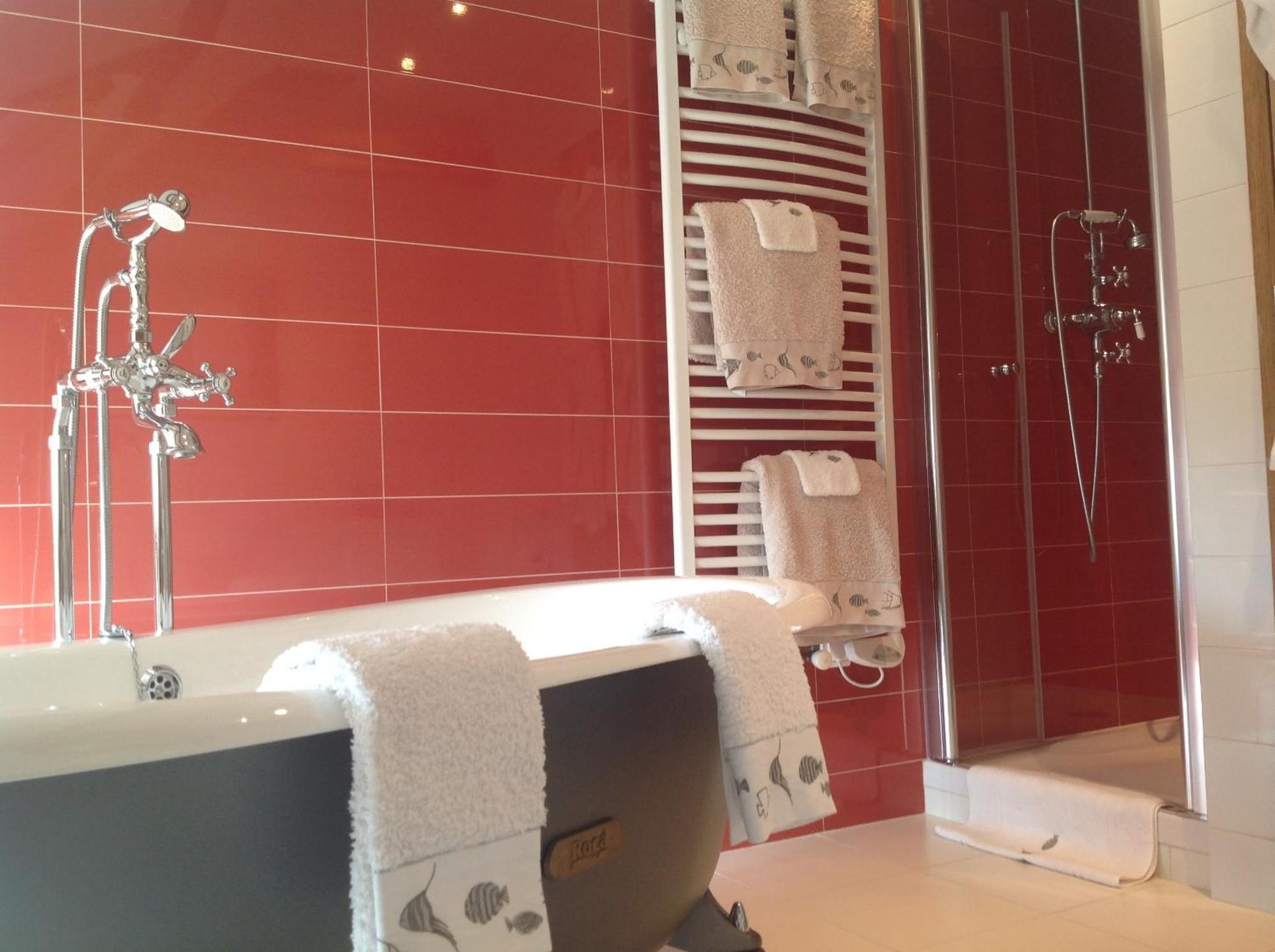 Manoir De La Rogerais & Spa Beaussais Sur Mer Номер фото